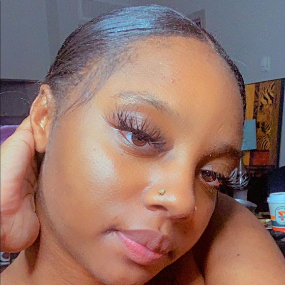 Meet your Posher, Zarriah - Picture 1 of 1